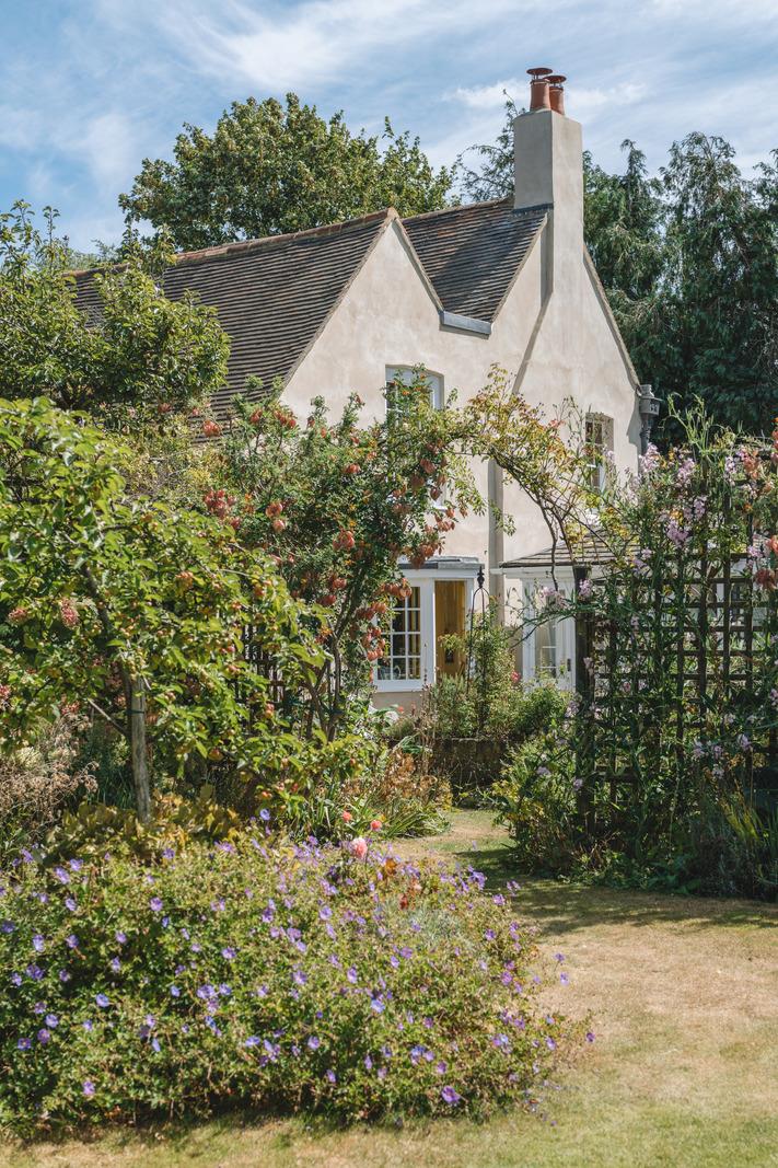Brewery Farmhouse - Image 4